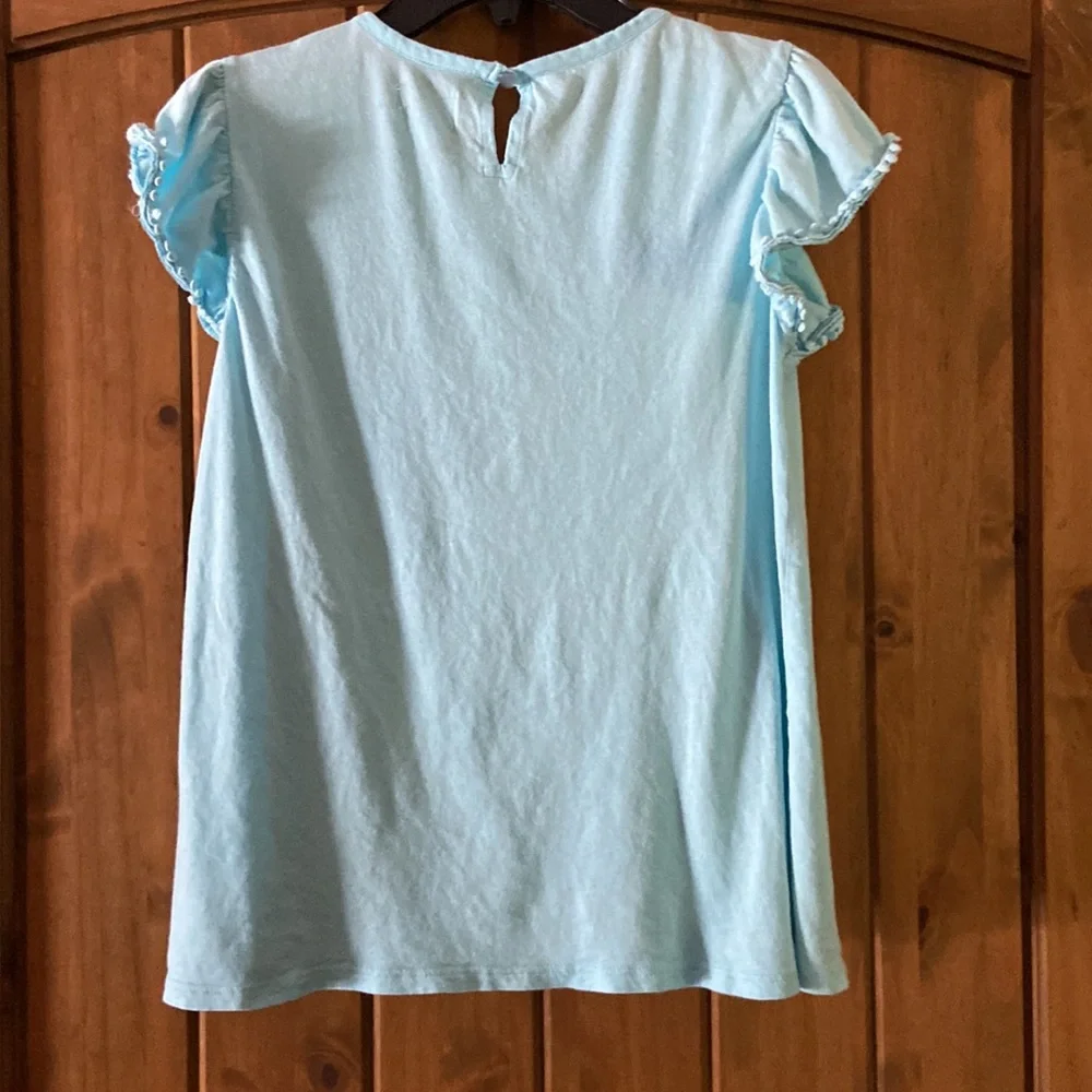 Light blue Crown & Ivy girls cap sleeve top size L